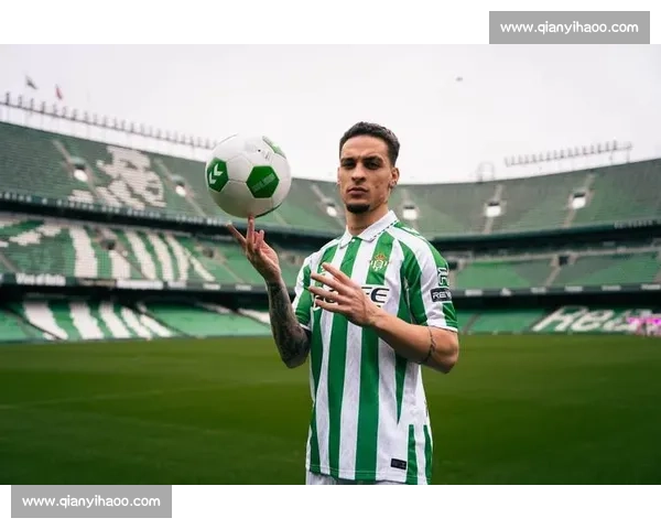 贝蒂斯盼续租安东尼！但受限于资金难永久买断，巴西人铁心回西甲